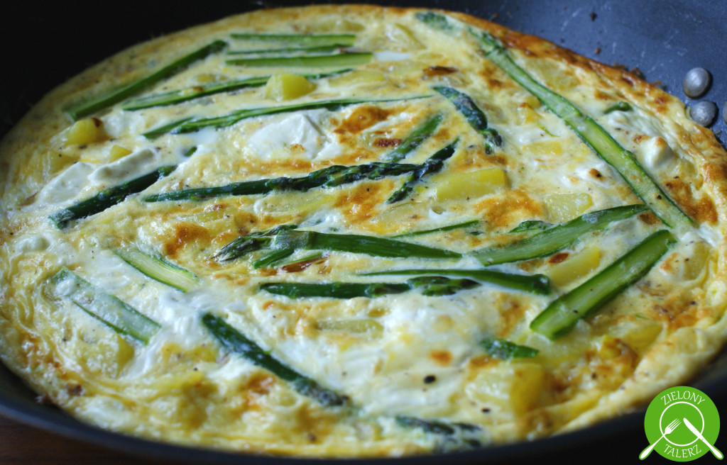 Omlet ze szparagami